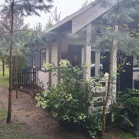Dom Pod Lasem Kolo Pobierowa Сasa de vacaciones
